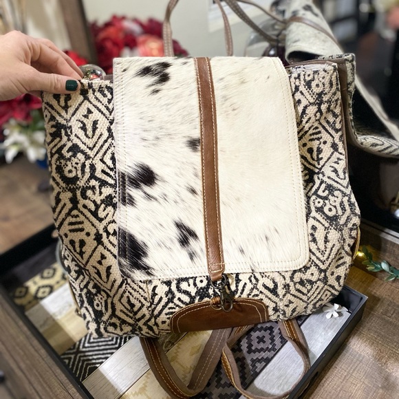 ❤️Myra Bag Backpack- patterned background with hairon top flap. NWT.